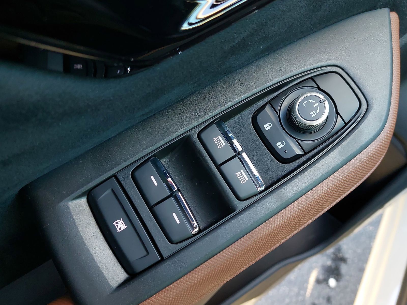 2026 Subaru Forester Touring - Photo 29