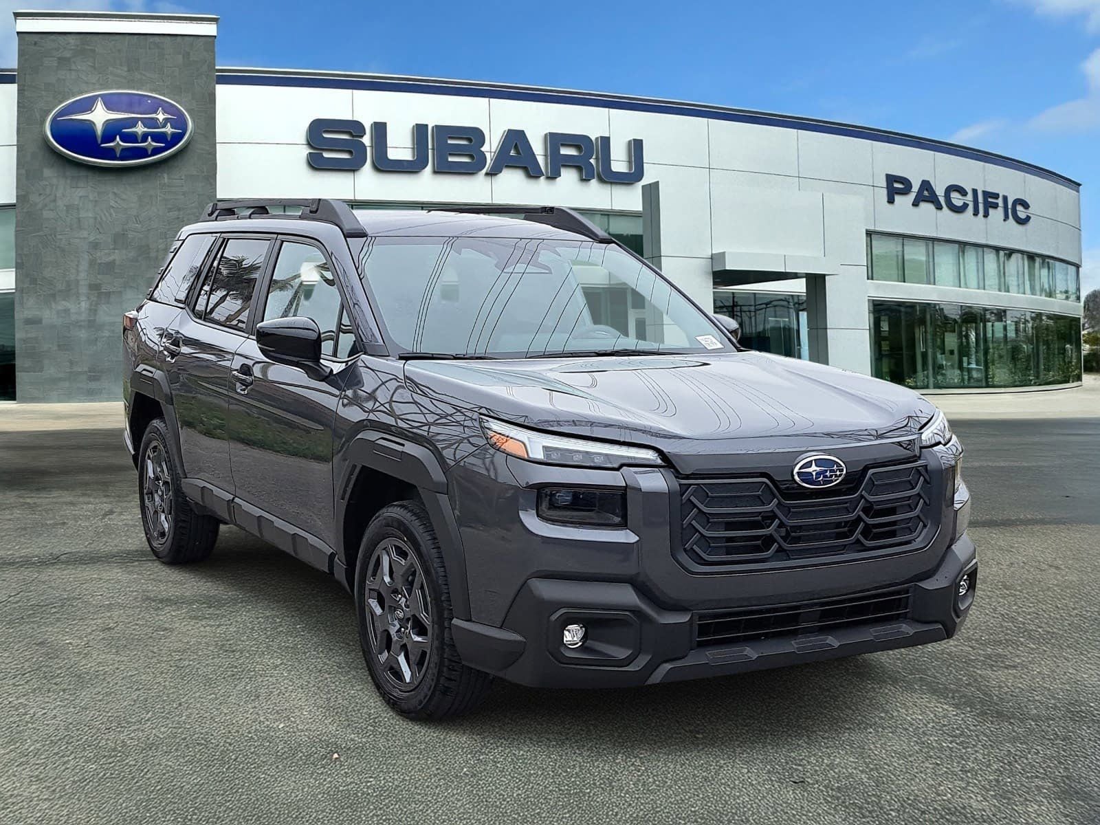 2026 Subaru Outback Premium's photo