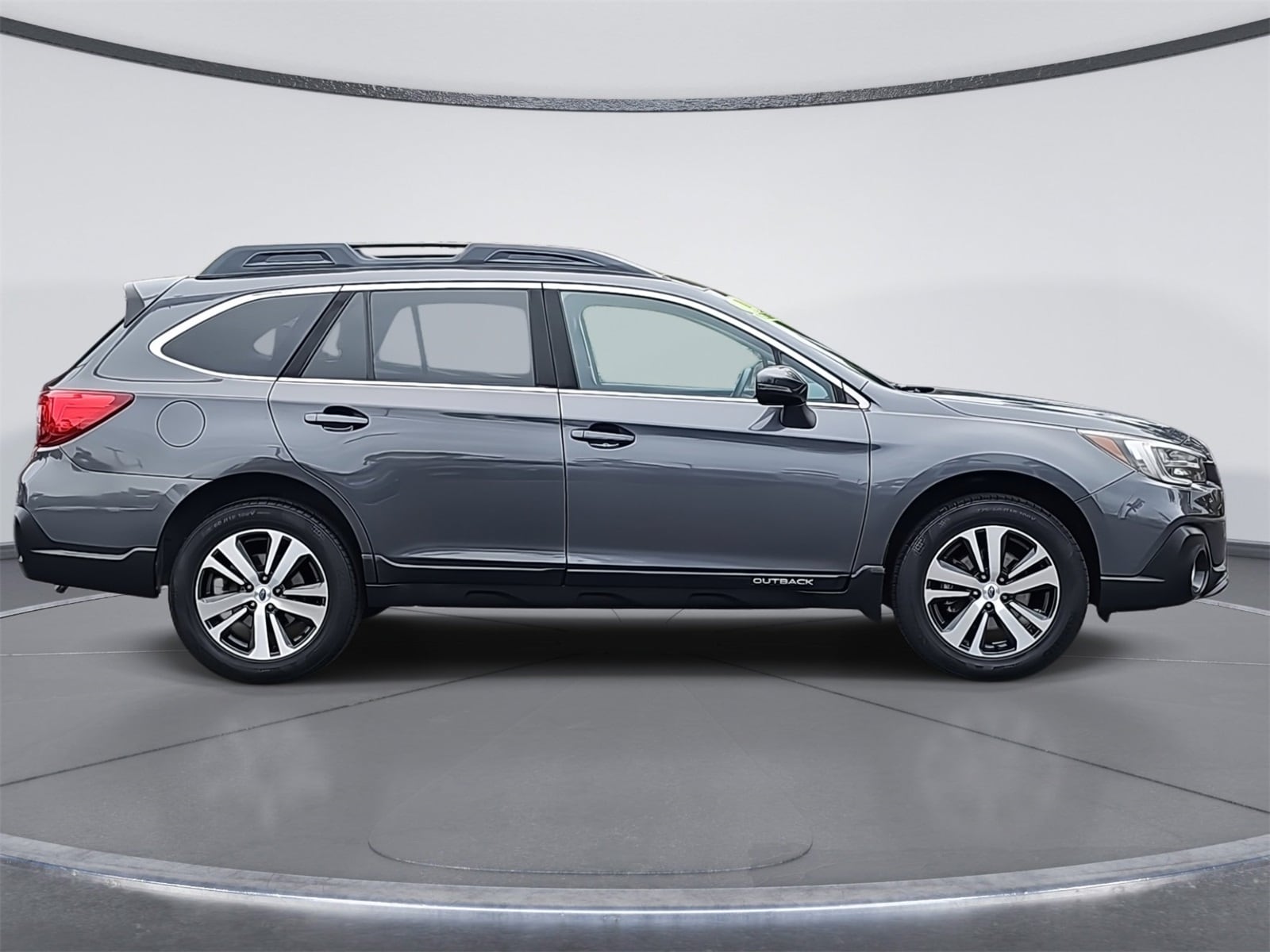 Used 2018 Subaru Outback Limited with VIN 4S4BSENC1J3281028 for sale in Hawthorne, CA