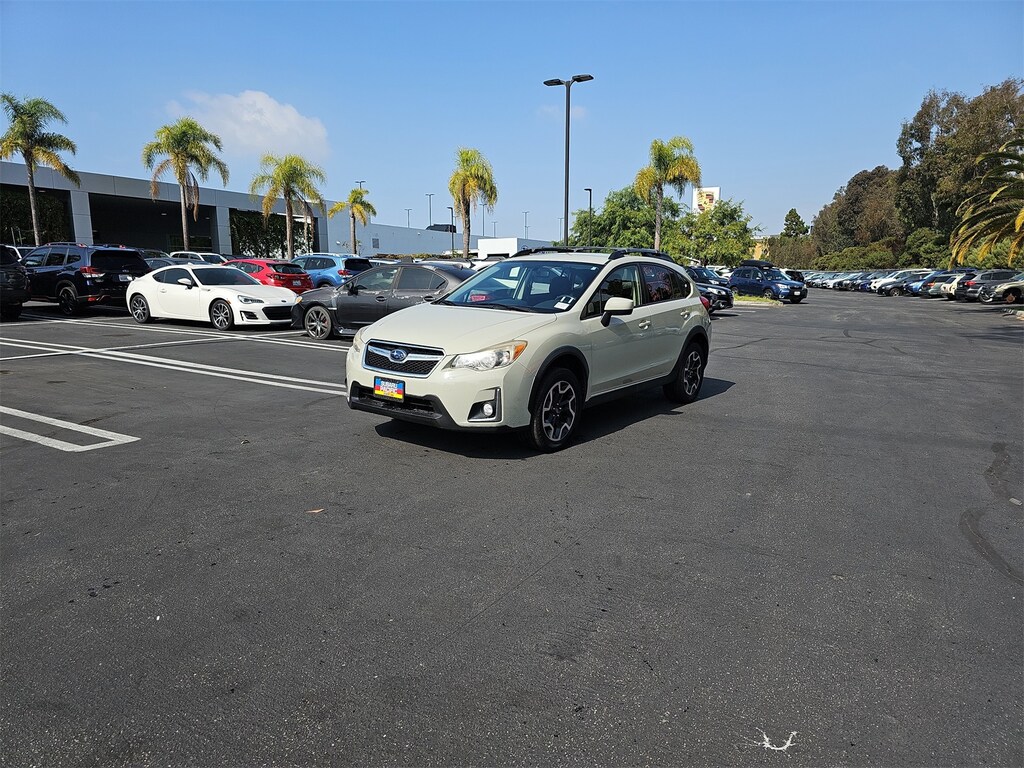 Used 2017 Subaru Crosstrek 2.0i Premium SUV