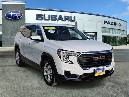 2024 GMC Terrain SLE SUV