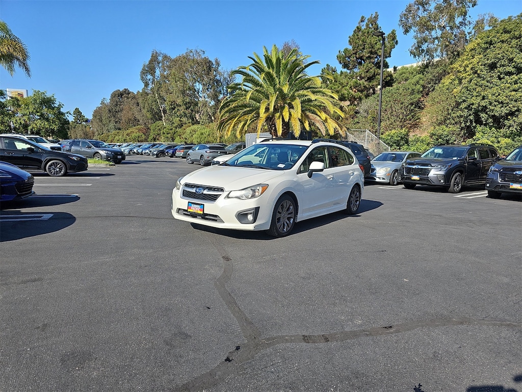2014 Subaru Impreza 2.0i Sport Premium photo 2