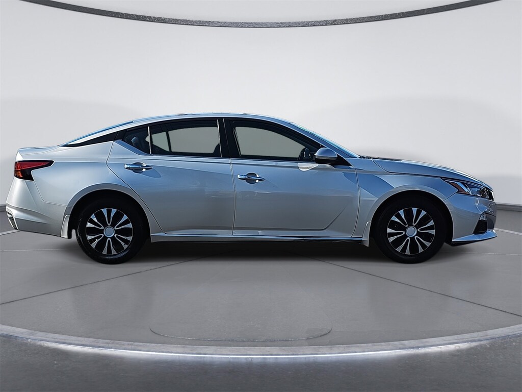 Used 2019 Nissan Altima 2.5 S Sedan