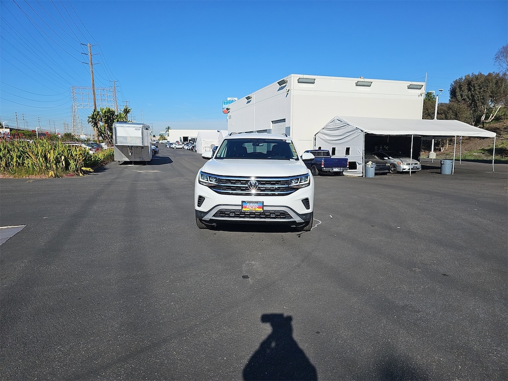 2022 Volkswagen Atlas V6 SE Technology photo 2