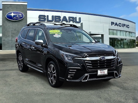2023 Subaru Ascent Touring SUV