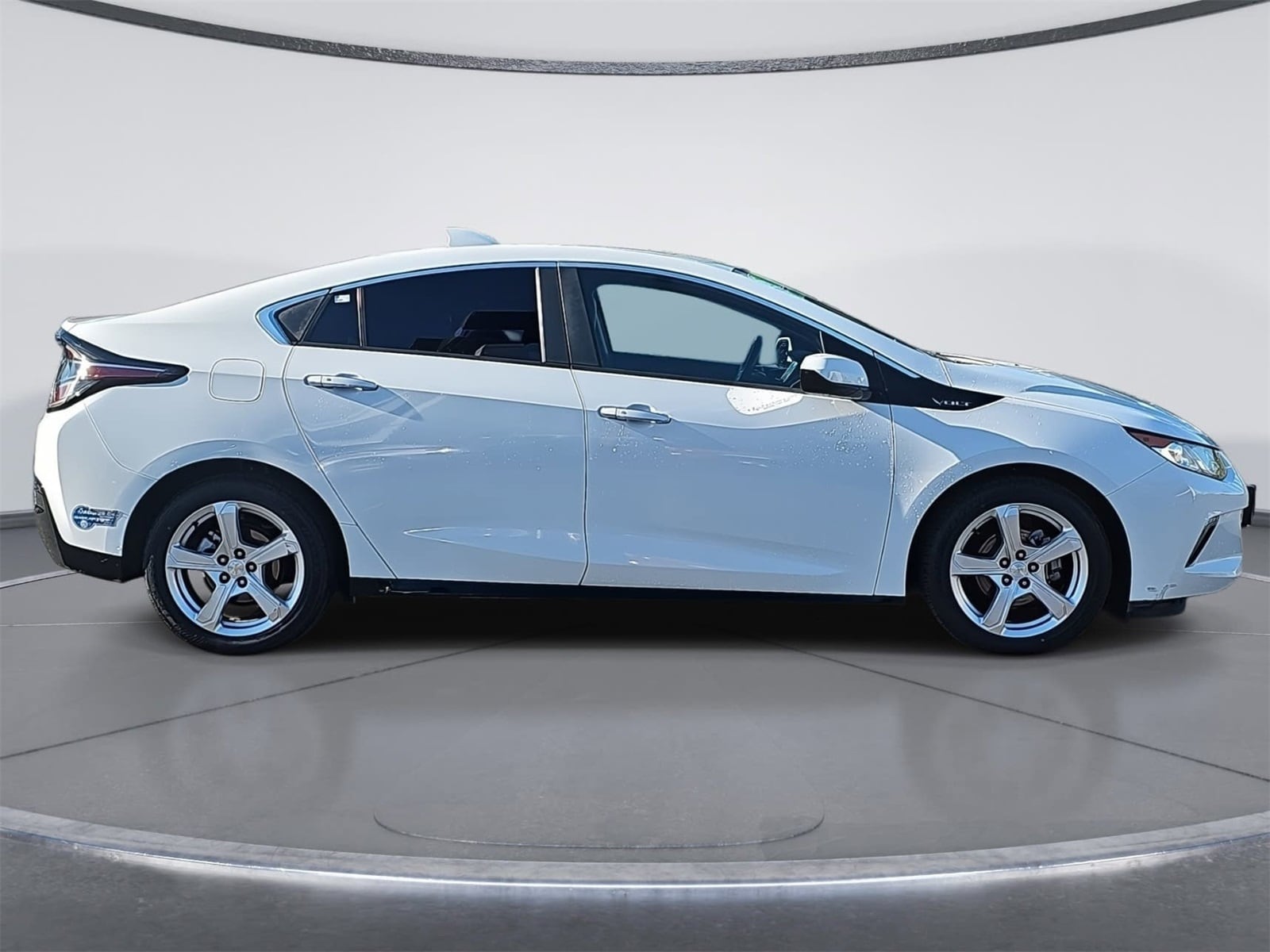 Used 2017 Chevrolet Volt LT with VIN 1G1RC6S55HU102949 for sale in Hawthorne, CA