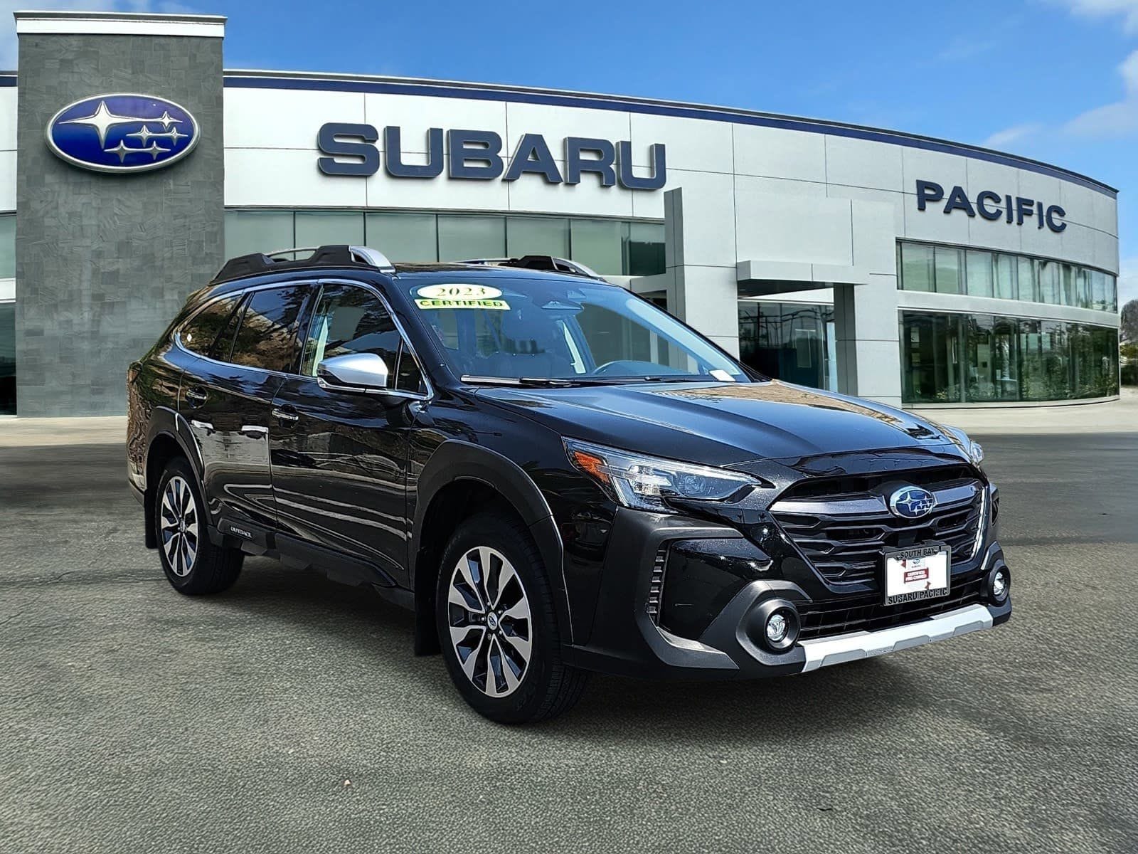 2024 Subaru Outback Touring XT's photo