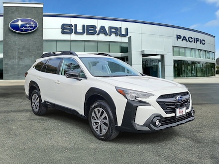 2023 Subaru Outback Premium SUV