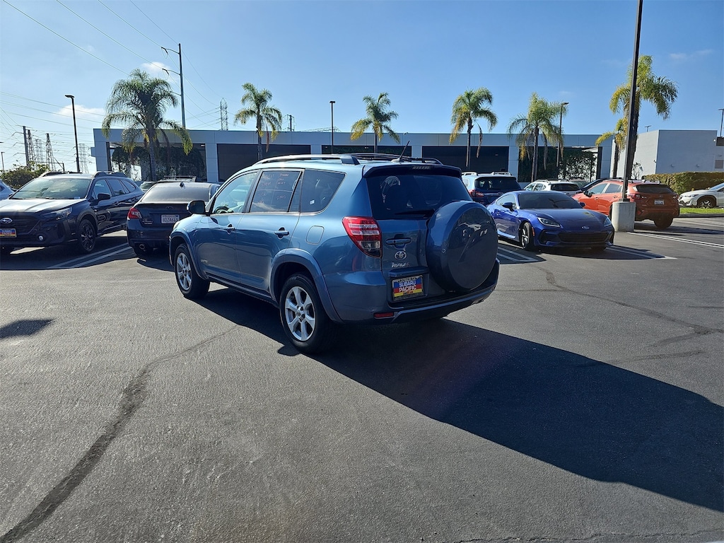2012 Toyota RAV4 Limited photo 5