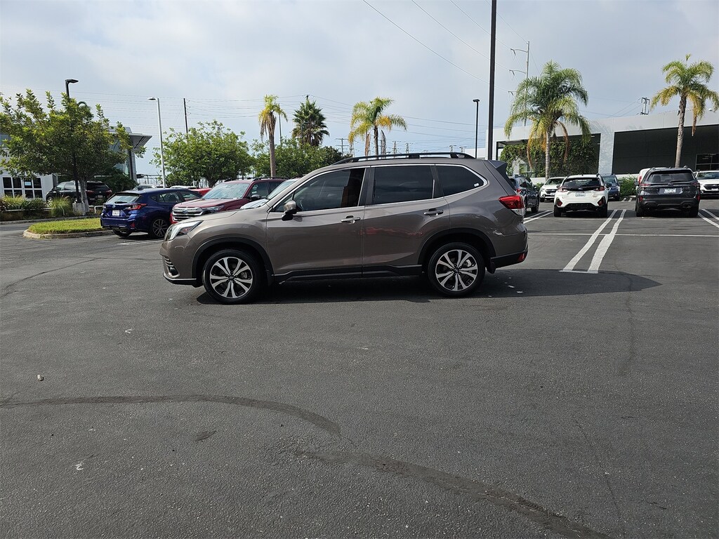 Used 2023 Subaru Forester Limited SUV
