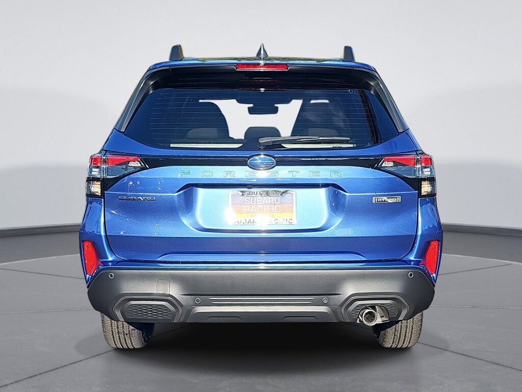 New 2025 Subaru Forester Hybrid Limited SUV