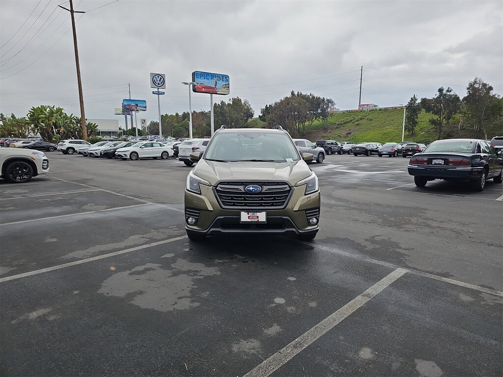 Used 2022 Subaru Forester Limited SUV
