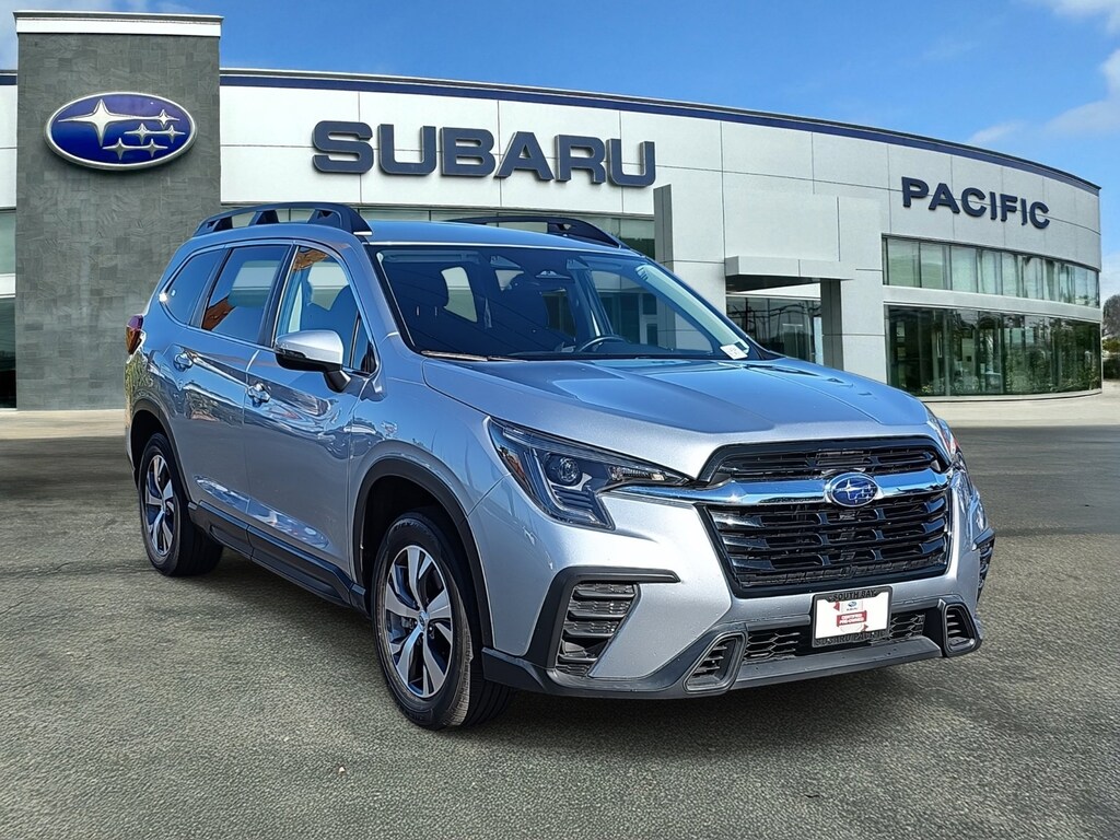 Used 2023 Subaru Ascent Premium SUV