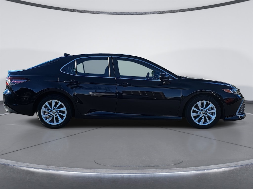 Used 2022 Toyota Camry LE Sedan