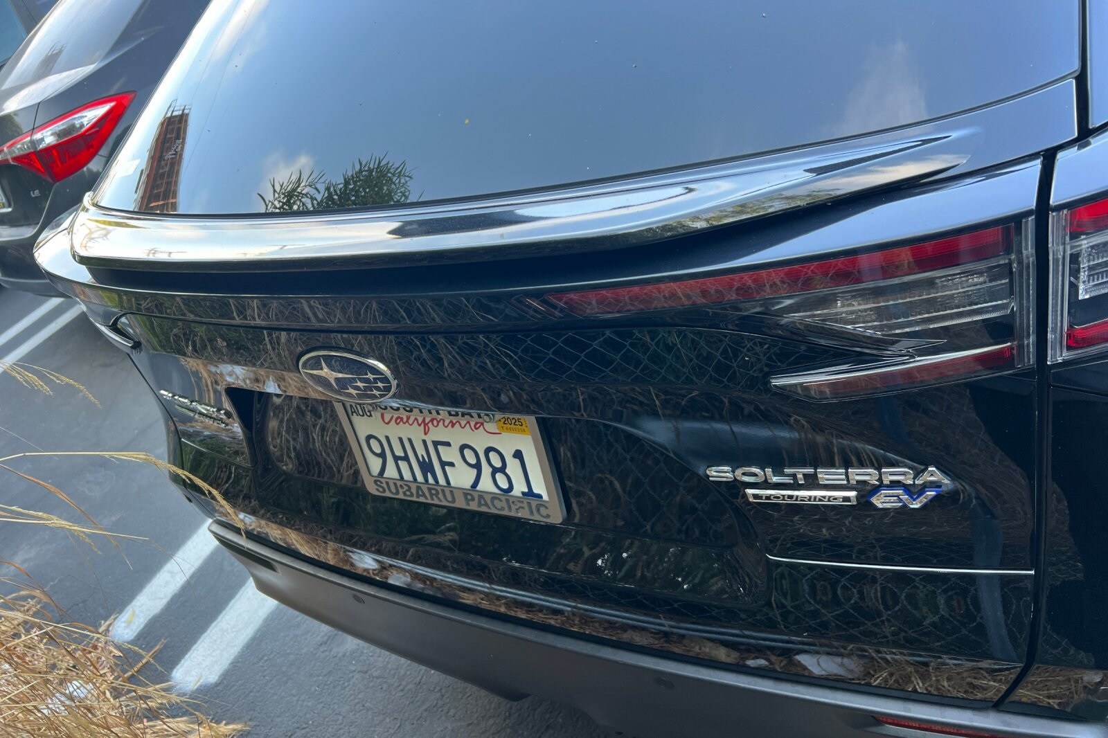 2023 Subaru Solterra Touring photo 3