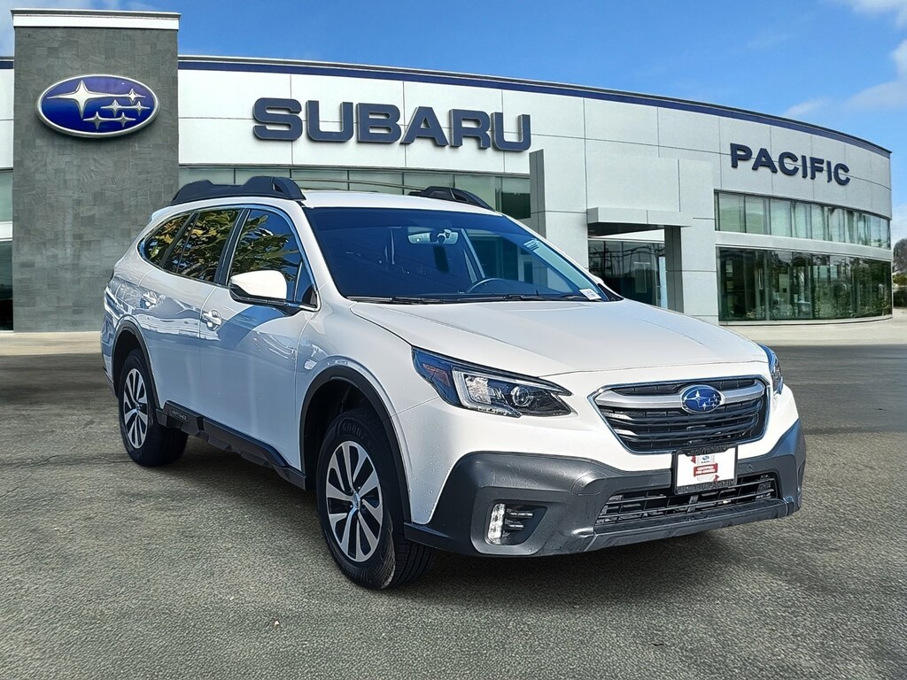 Used 2022 Subaru Outback Premium SUV