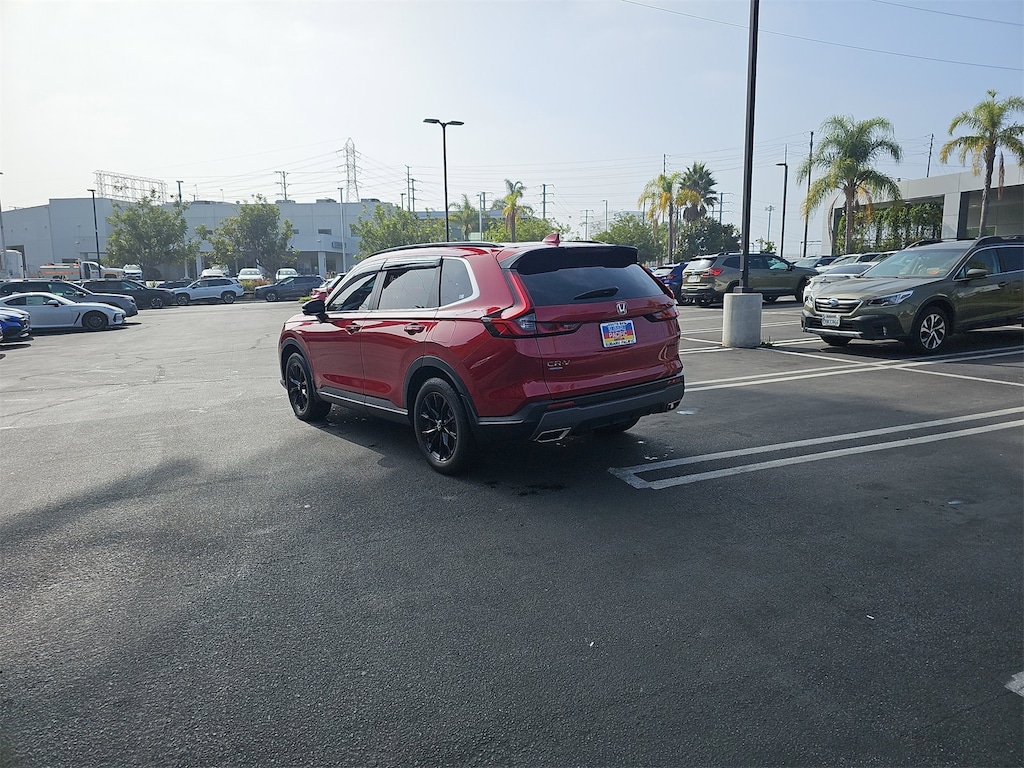 2023 Honda CR-V Hybrid Sport photo 4
