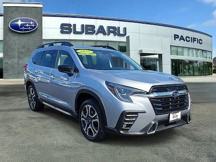 2025 Subaru Ascent Touring SUV