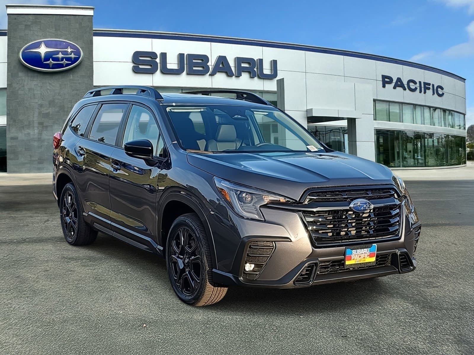 2025 Subaru Ascent Onyx Edition-Touring's photo