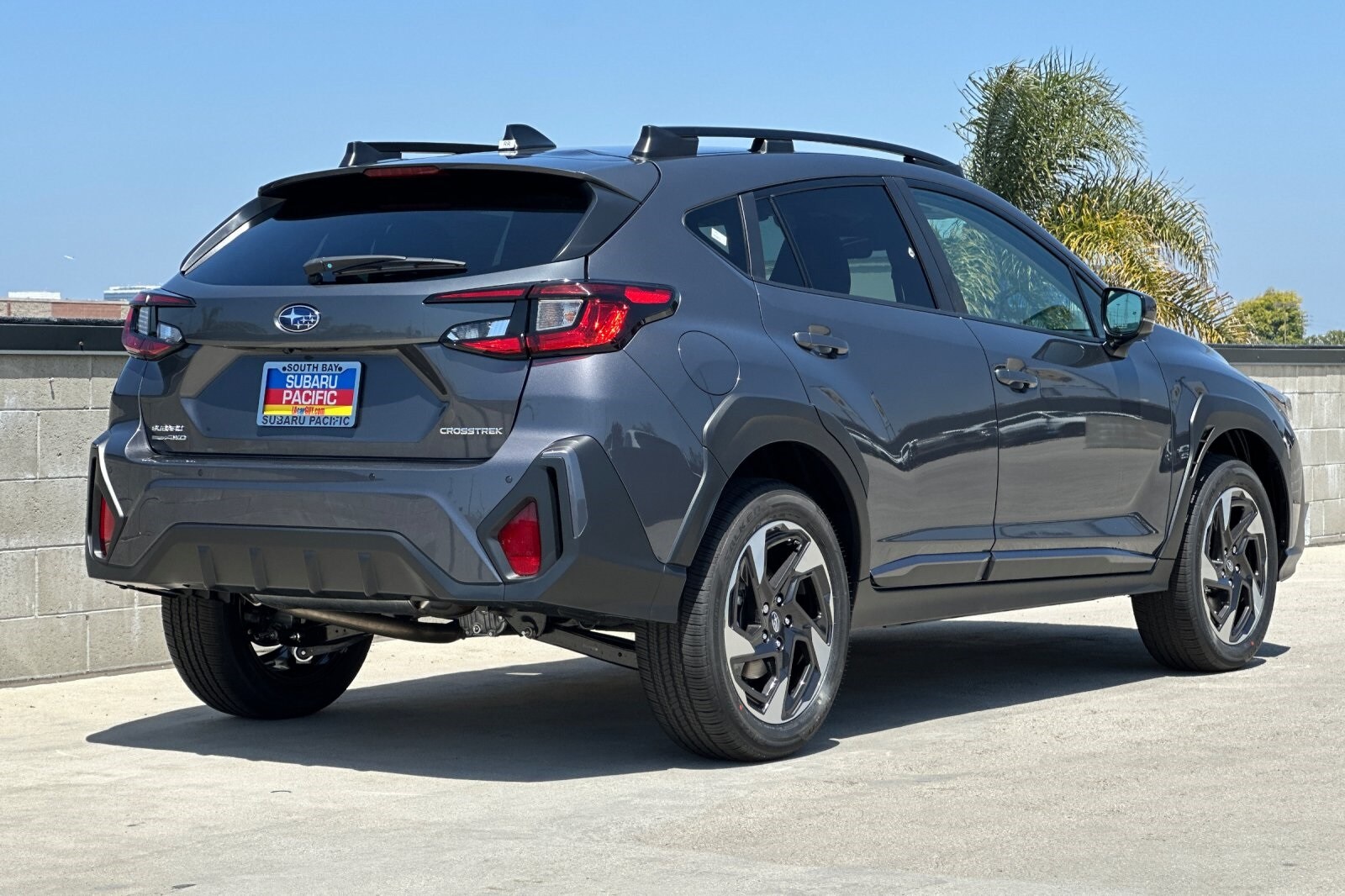 2025 Subaru Crosstrek Limited photo 4