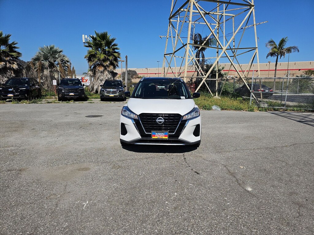 Used 2023 Nissan Kicks SV SUV
