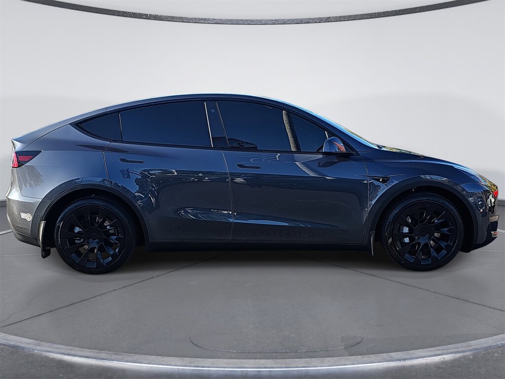 Used 2021 Tesla Model Y Long Range SUV