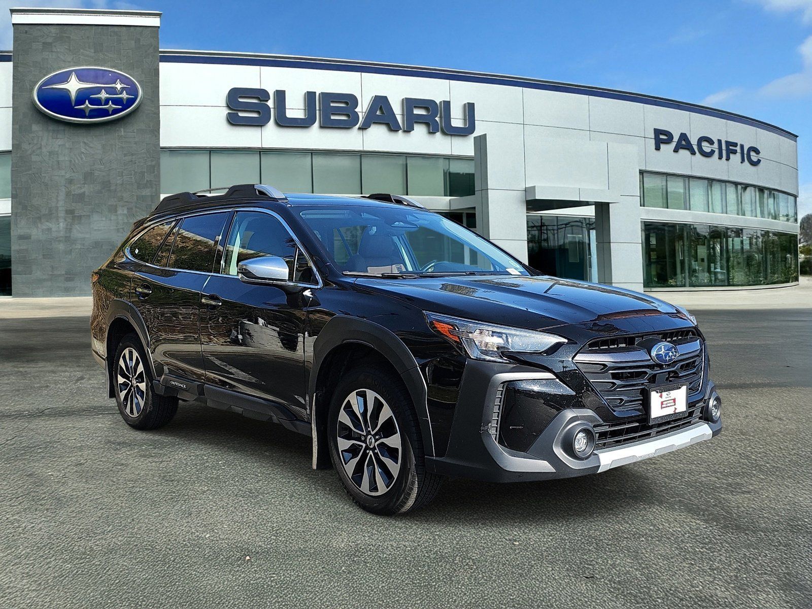 2024 Subaru Outback Touring XT's photo