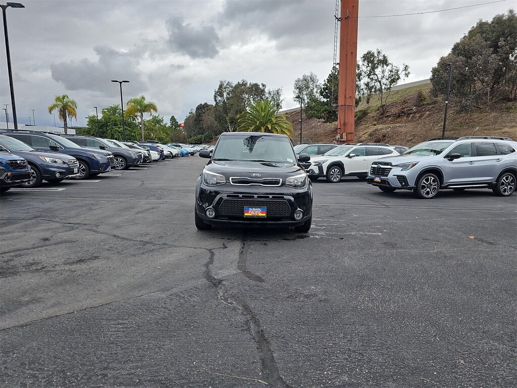 2016 Kia Soul Plus photo 2