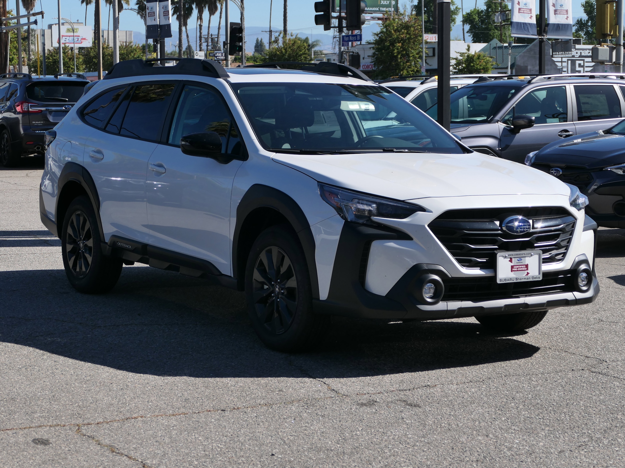 2025 Subaru Outback Onyx Edition photo 6