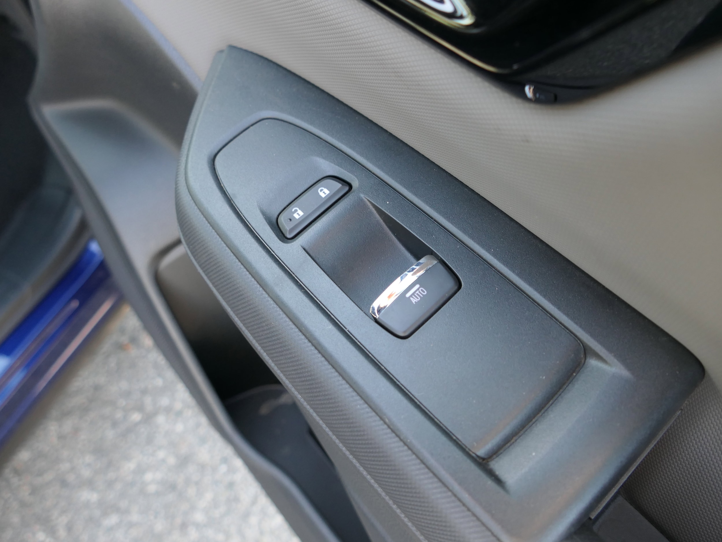 2025 Subaru Forester Sport - Photo 24