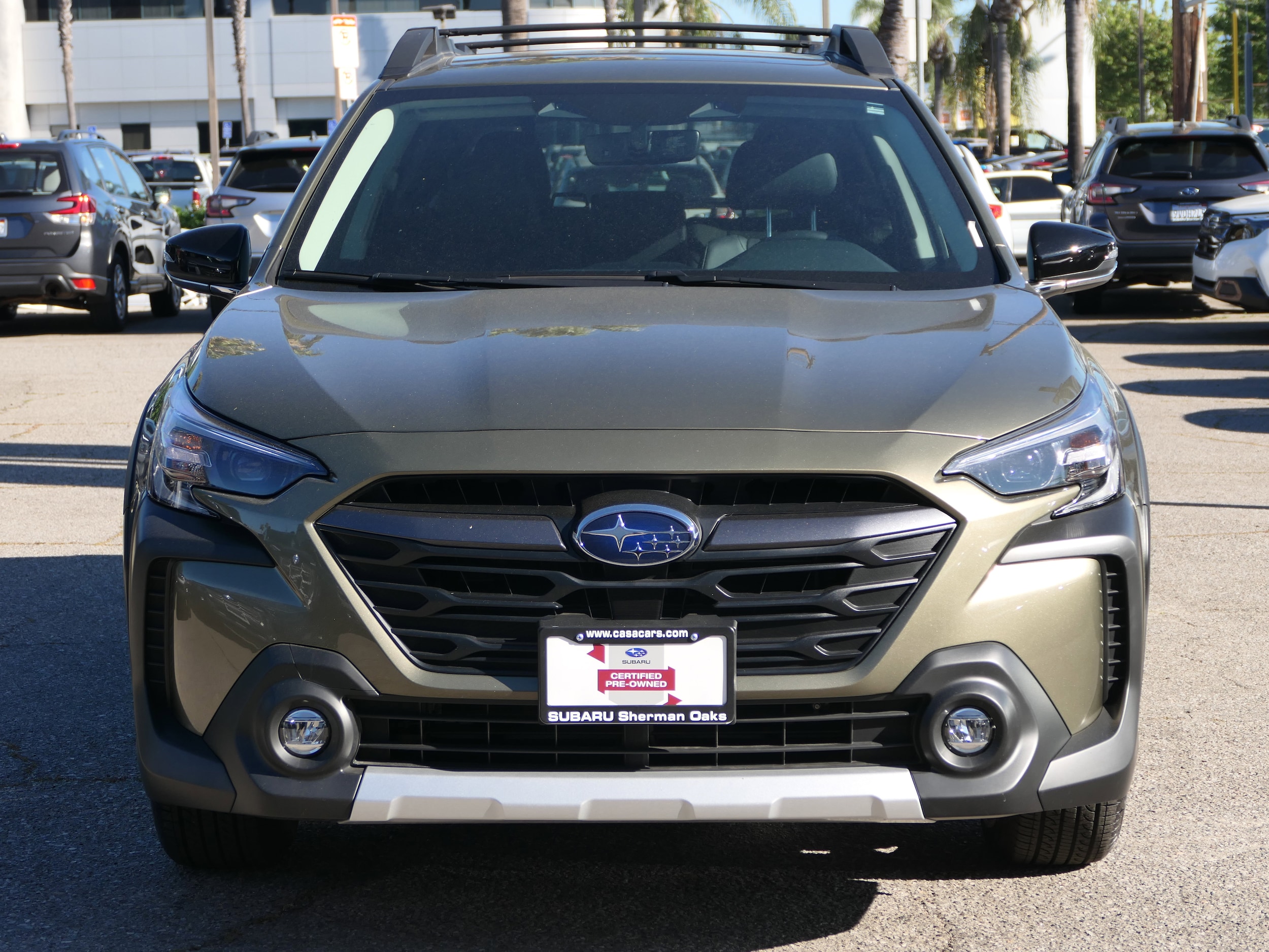 2025 Subaru Outback Limited XT photo 3