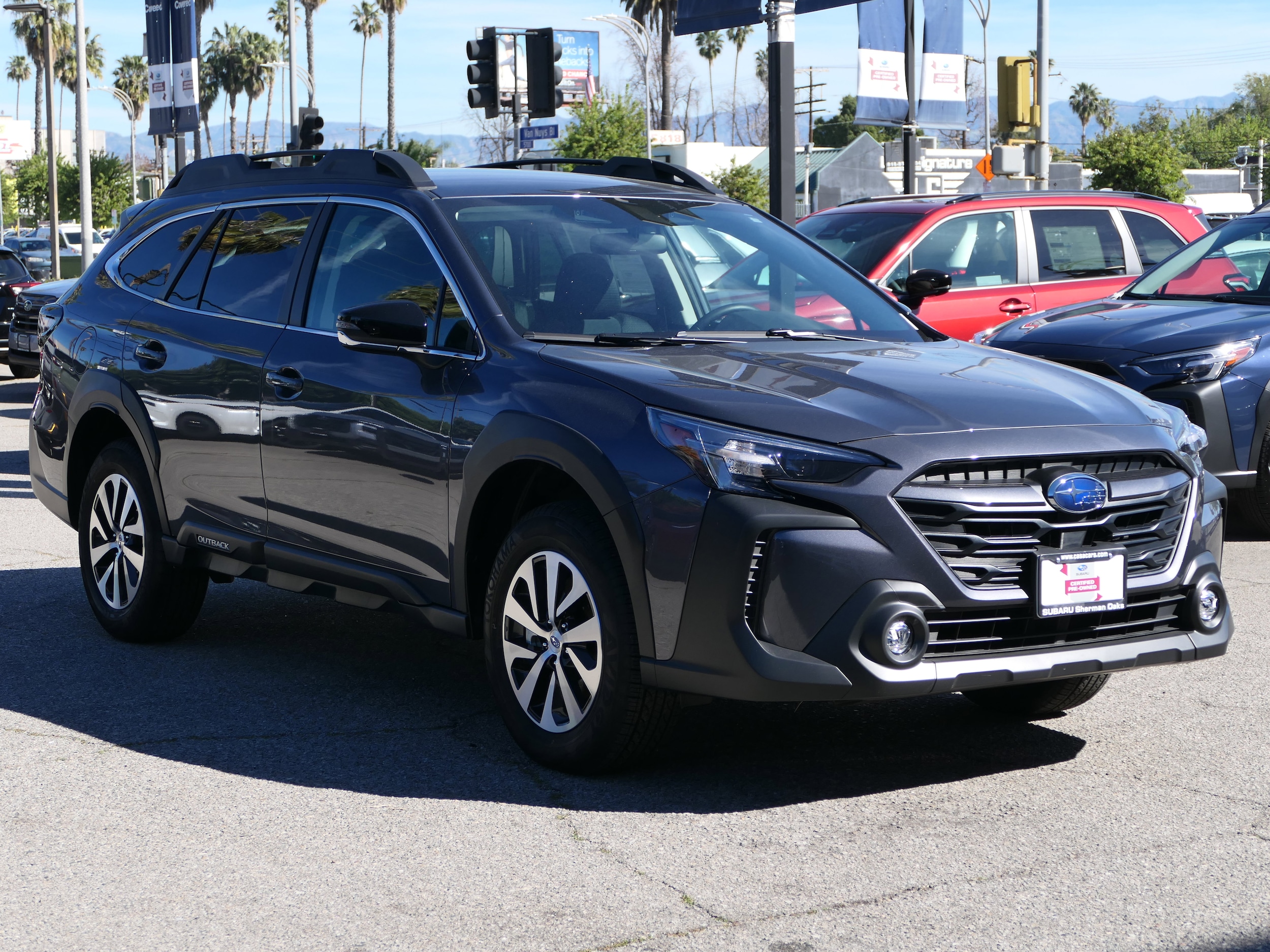 2025 Subaru Outback Premium photo 6