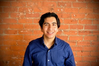 Staff member Frank Zelaya from b2e835301cc2