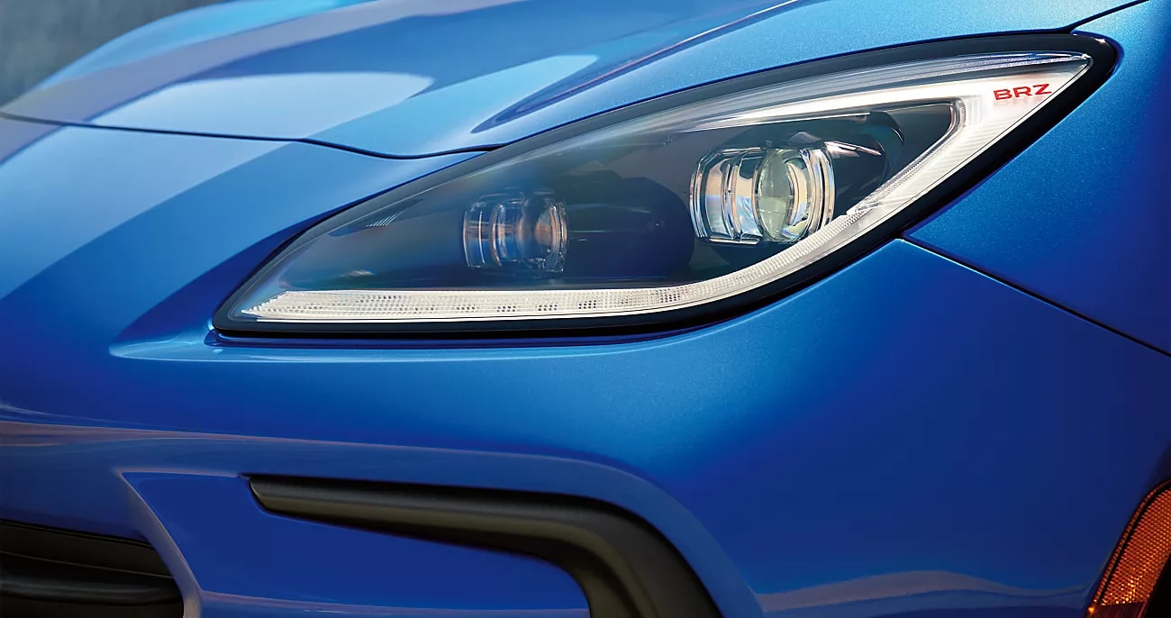View of two passengers in a 2025 Subaru SUV looking down through the panoramic moonroof