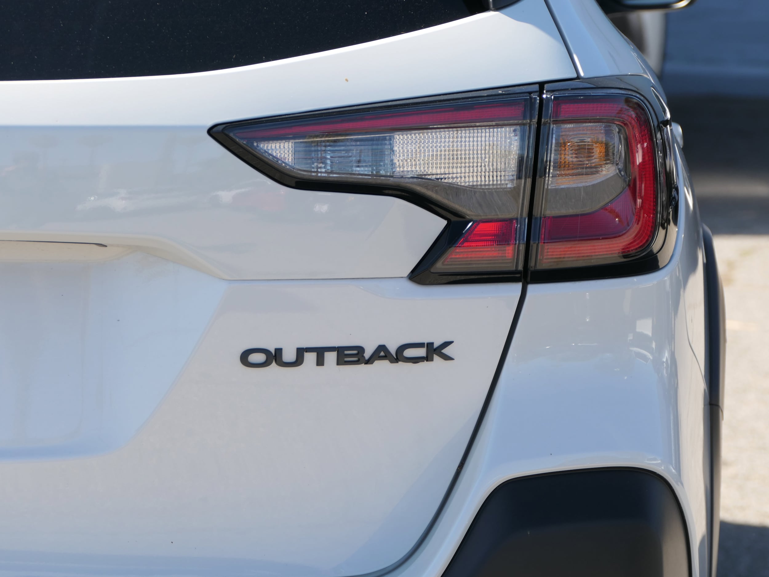 2025 Subaru Outback Onyx Edition photo 4