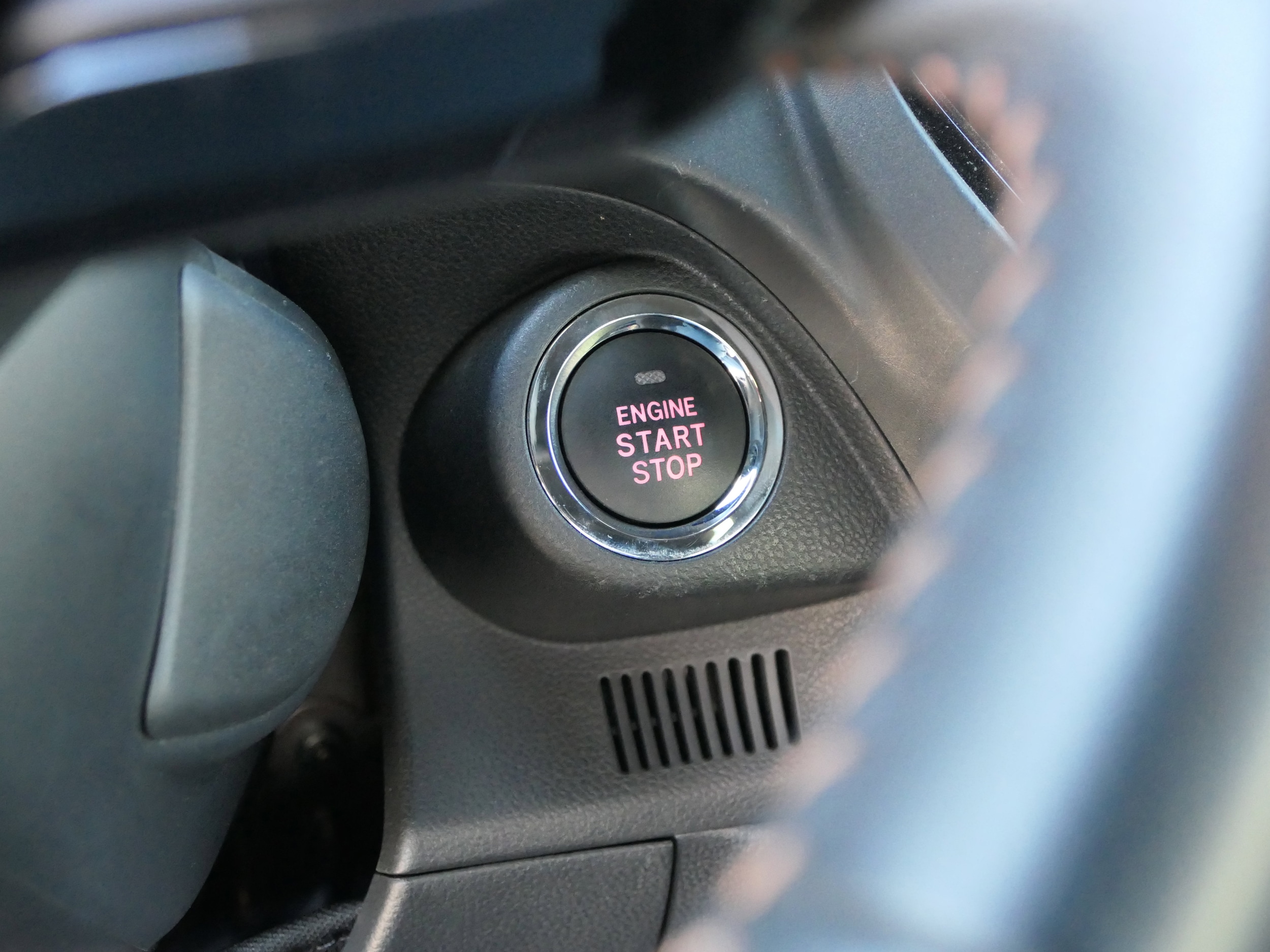 2025 Subaru Forester Sport - Photo 16