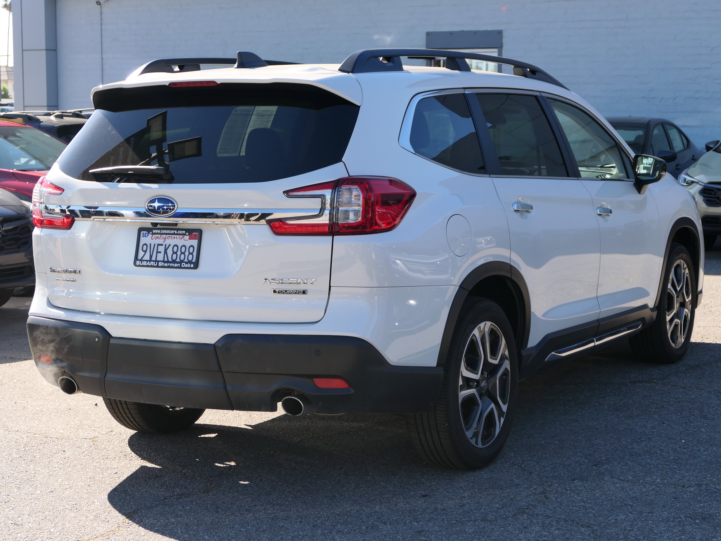 2025 Subaru Ascent Touring 7-Passenger photo 5