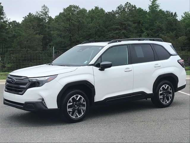 2026 Subaru Forester Premium's photo