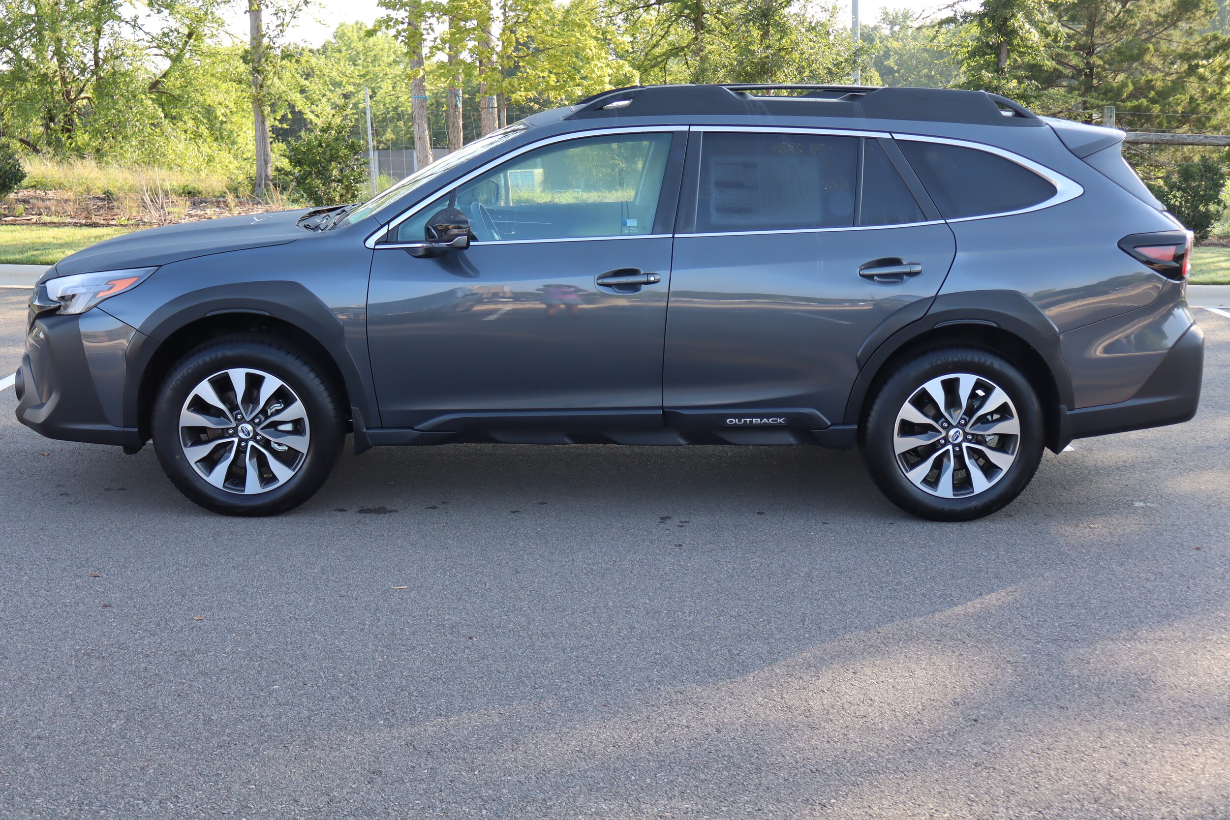 2025 Subaru Outback Limited photo 4