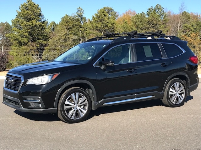 2019 Subaru Ascent Limited's photo
