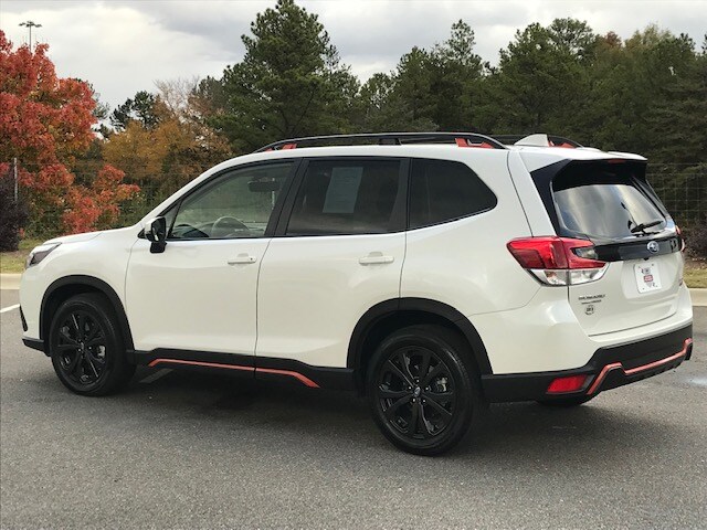 2023 Subaru Forester Sport photo 3