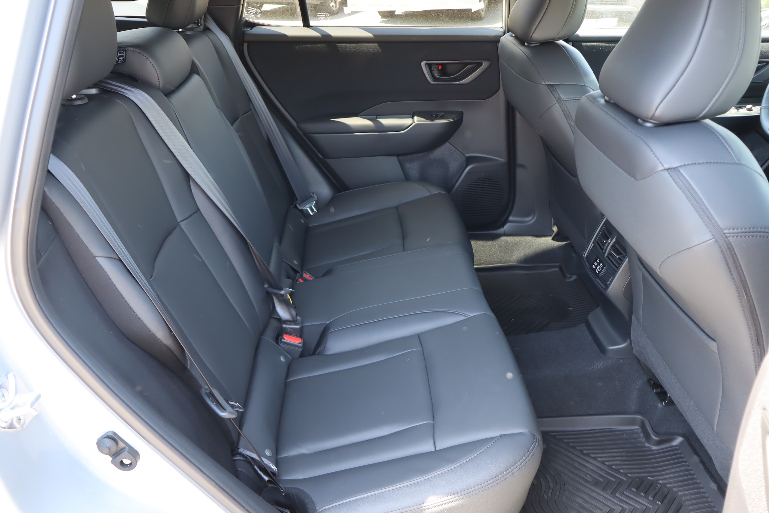 2026 Subaru Outback Premium - Photo 21