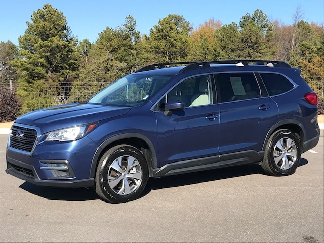 2019 Subaru Ascent Premium's photo