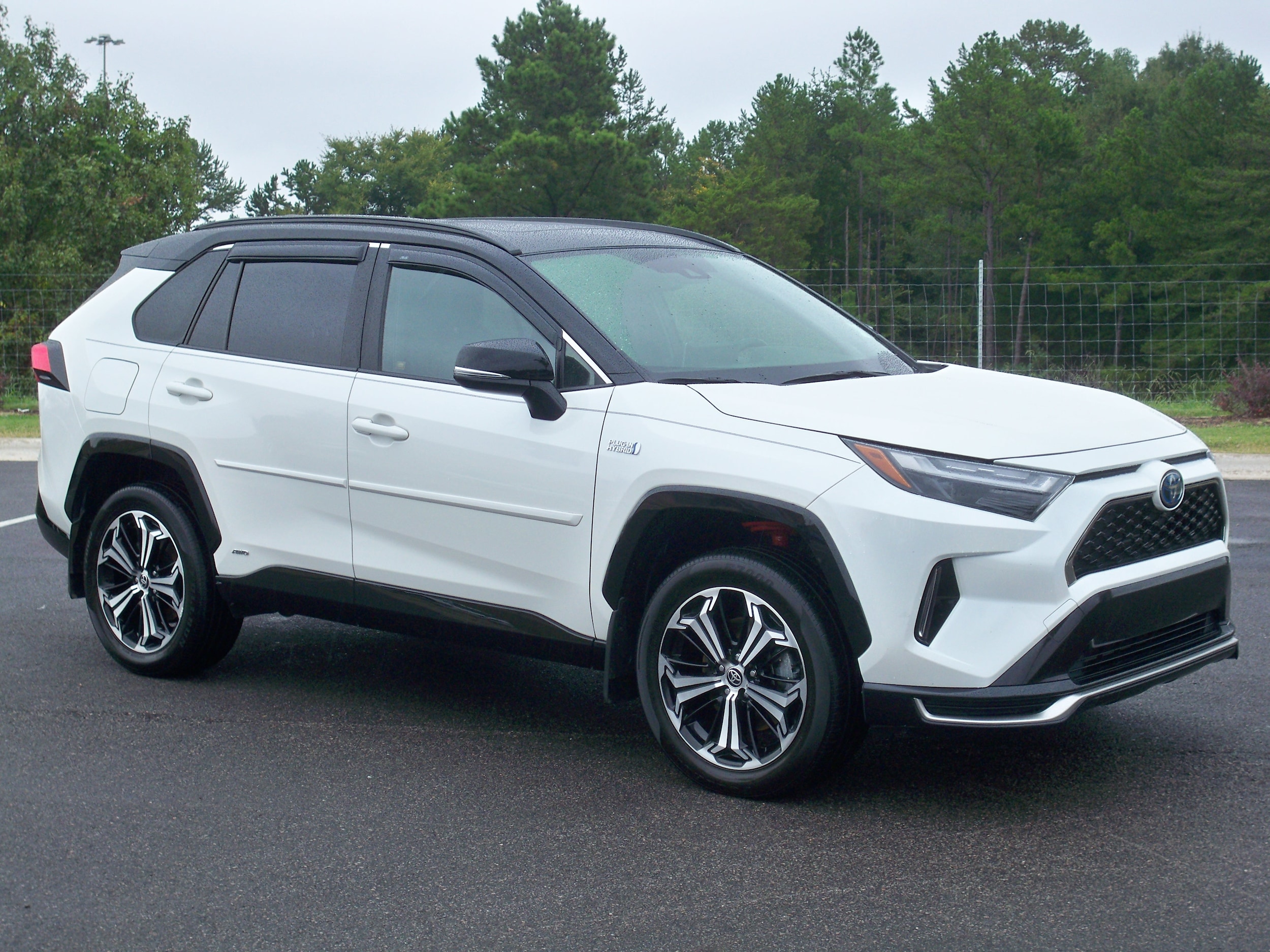 Used 2022 Toyota RAV4 XSE with VIN JTMEB3FV8ND080751 for sale in Pineville, NC