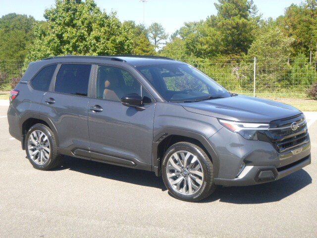 2025 Subaru Forester Touring photo 2