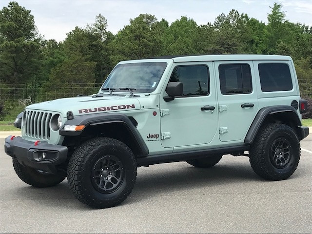 2023 Jeep Wrangler Rubicon's photo