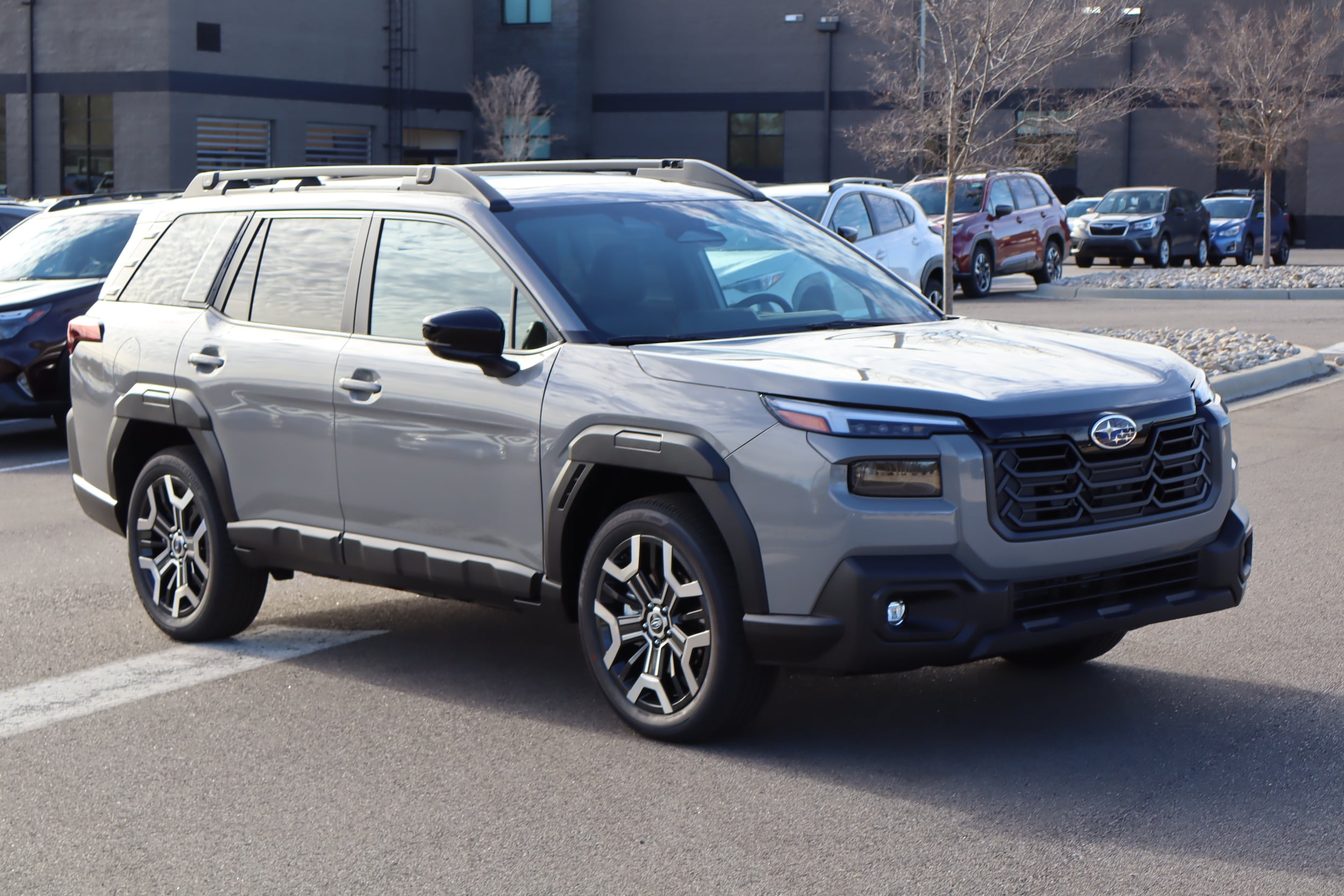 2026 Subaru Outback Touring's photo