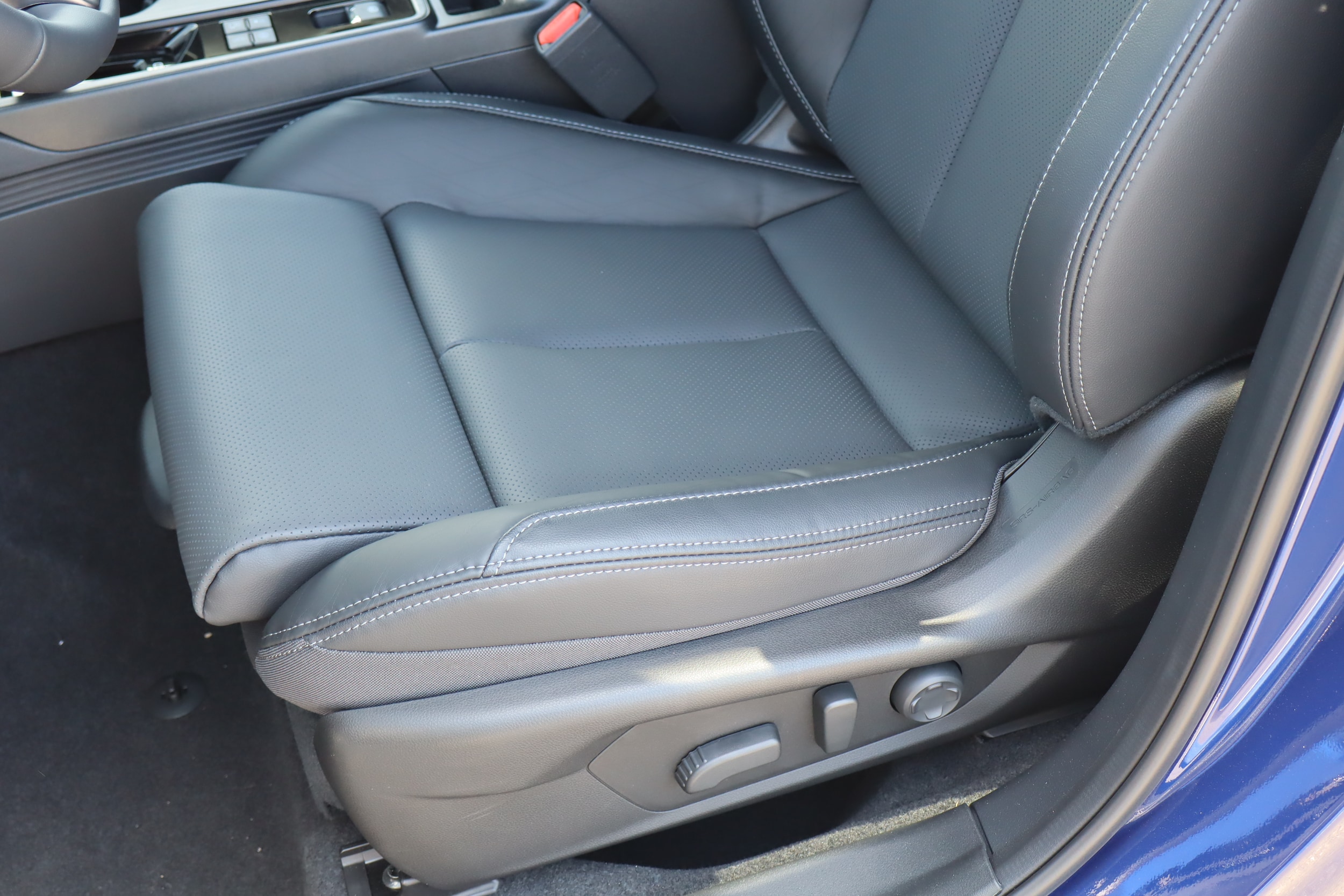 2026 Subaru Outback Touring XT - Photo 9