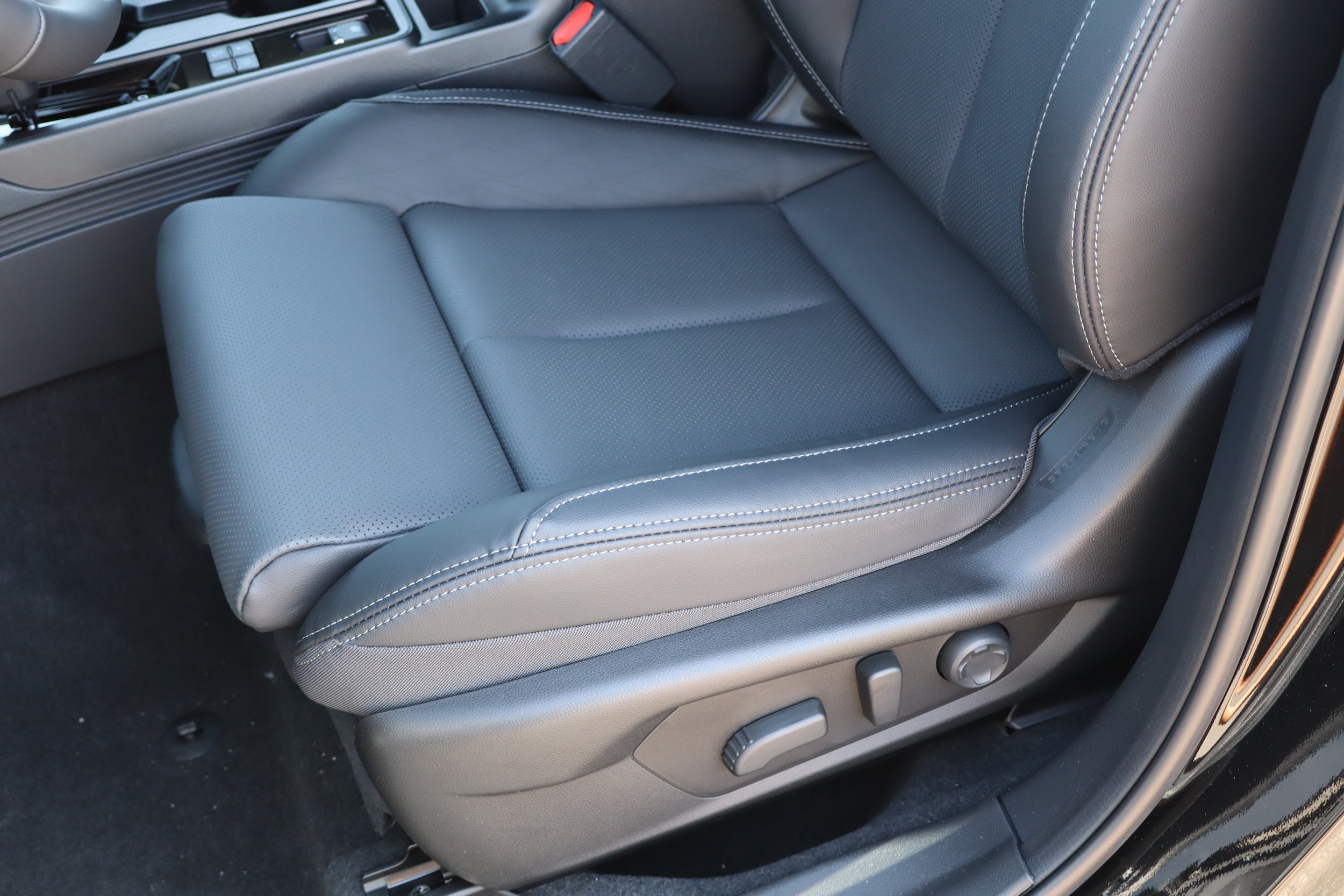 2026 Subaru Outback Touring XT - Photo 10