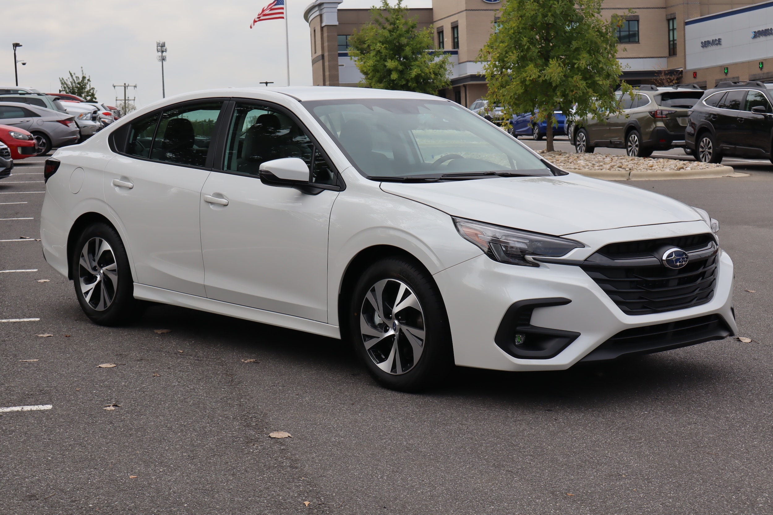 2025 Subaru Legacy Premium's photo